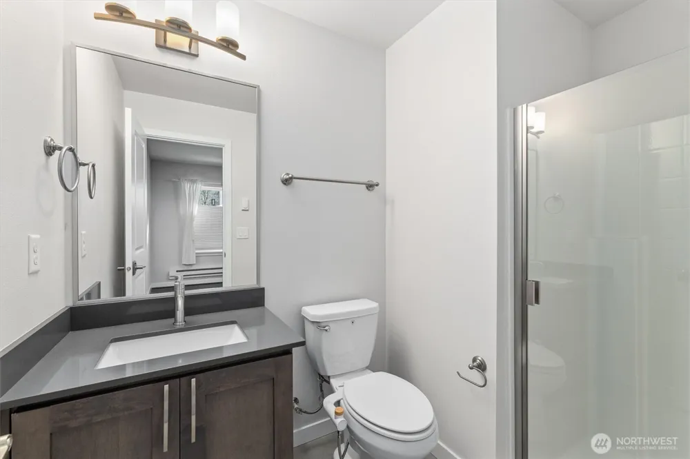 964 7th Avenue NE #2.4 Issaquah, WA 98029