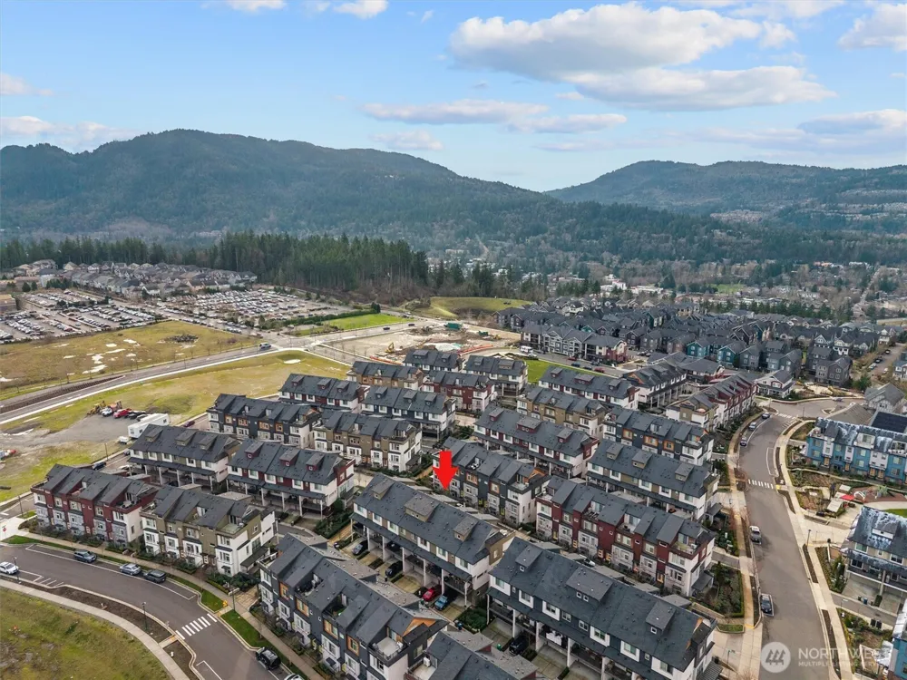 964 7th Avenue NE #2.4 Issaquah, WA 98029