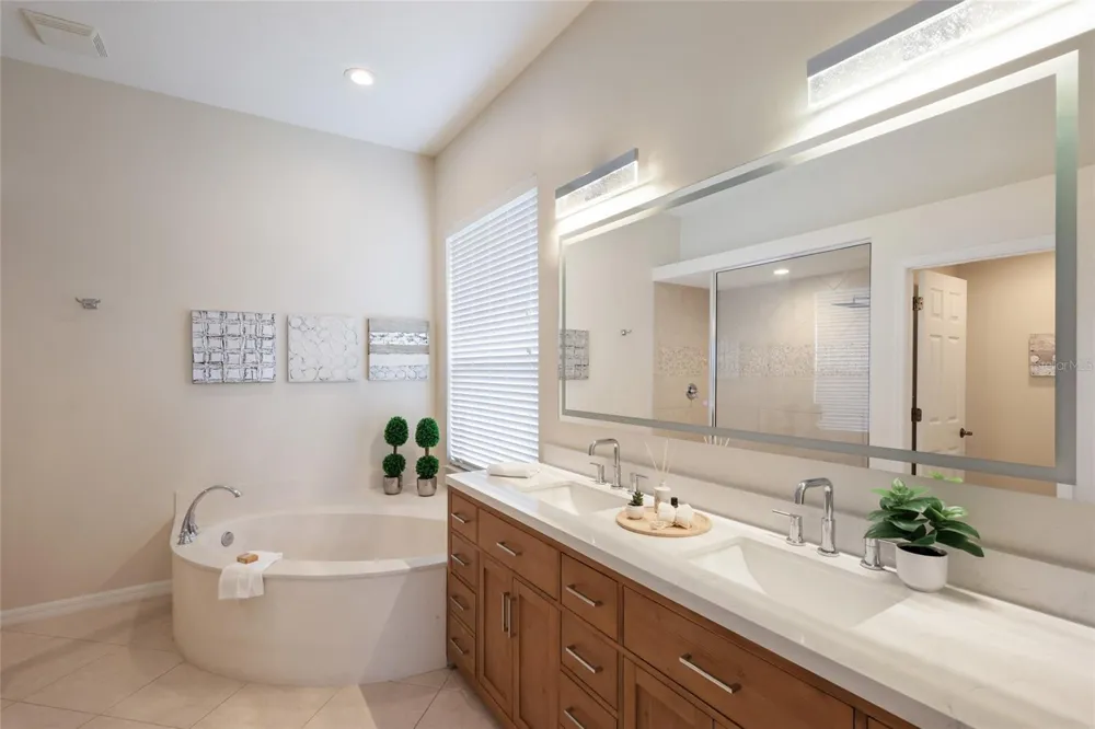 12710 STONE RIDGE PLACE Lakewood Ranch, FL 34202
