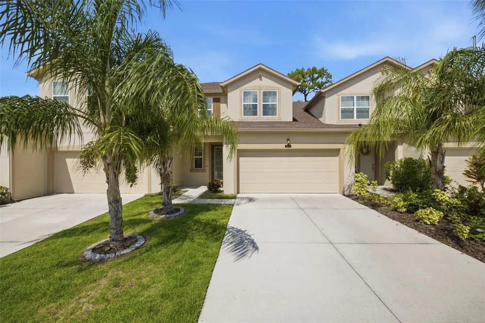 5636 SILVERBRIDGE TRAIL Bradenton, FL 34211