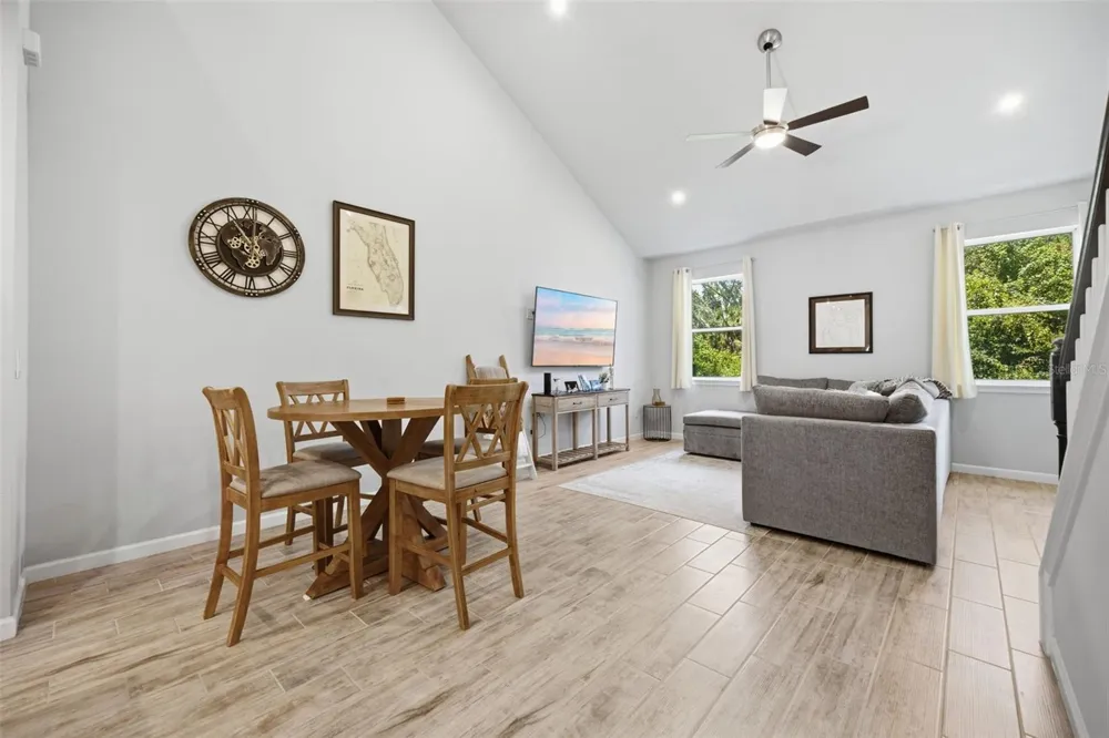 5636 SILVERBRIDGE TRAIL Bradenton, FL 34211