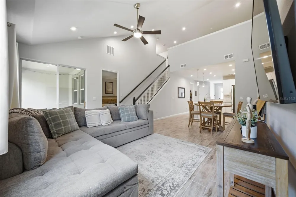5636 SILVERBRIDGE TRAIL Bradenton, FL 34211