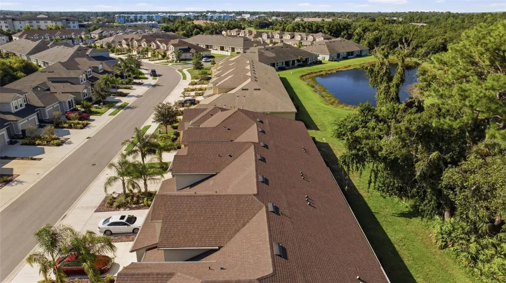 5636 SILVERBRIDGE TRAIL Bradenton, FL 34211