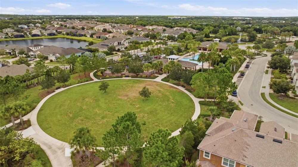 5636 SILVERBRIDGE TRAIL Bradenton, FL 34211
