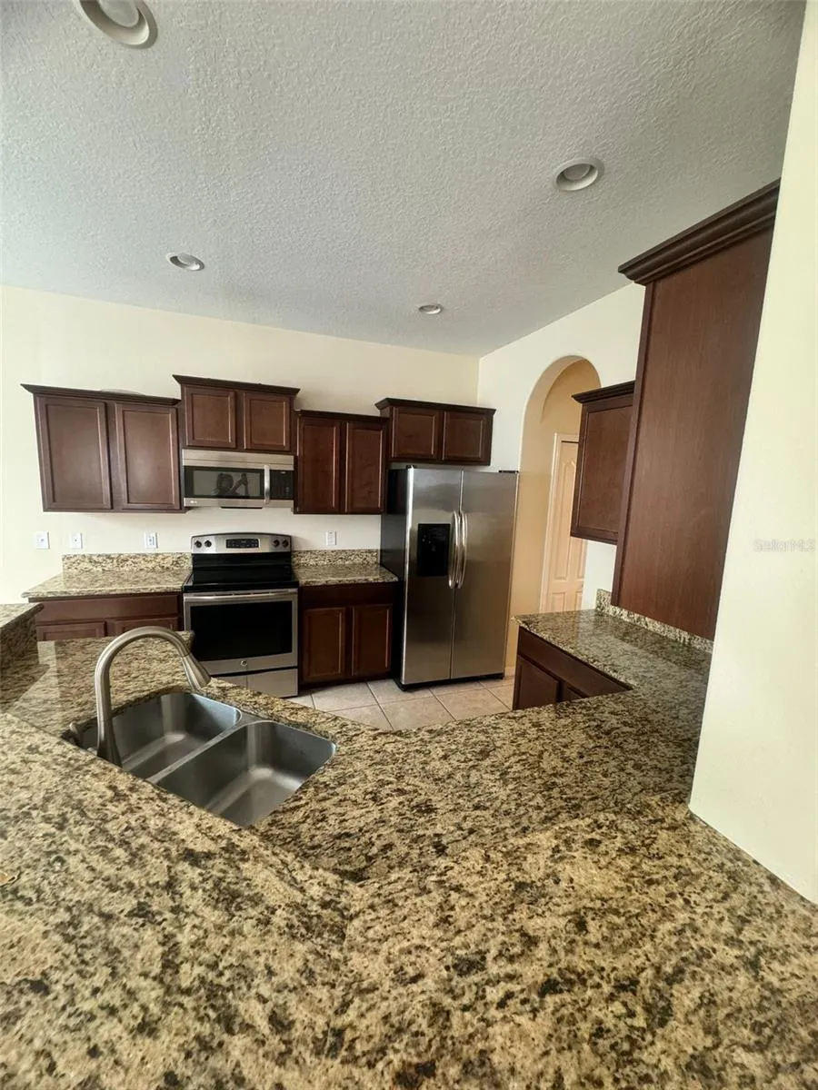 15487 CAMP DUBOIS CRESCENT Winter Garden, FL 34787