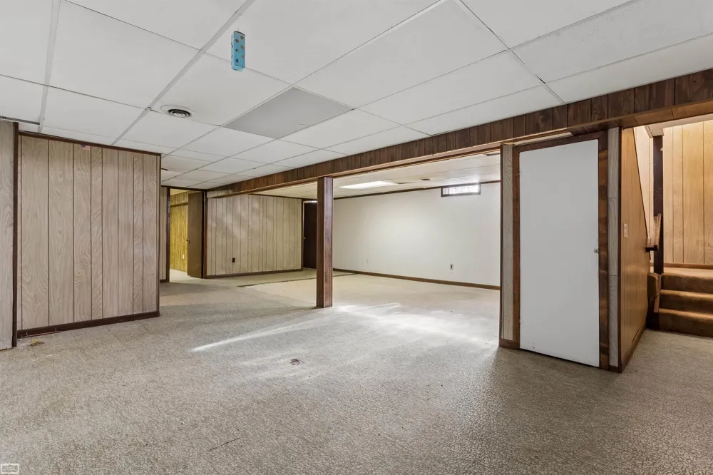 38665 Bayside Ct Court Clinton Charter Township, MI 48038