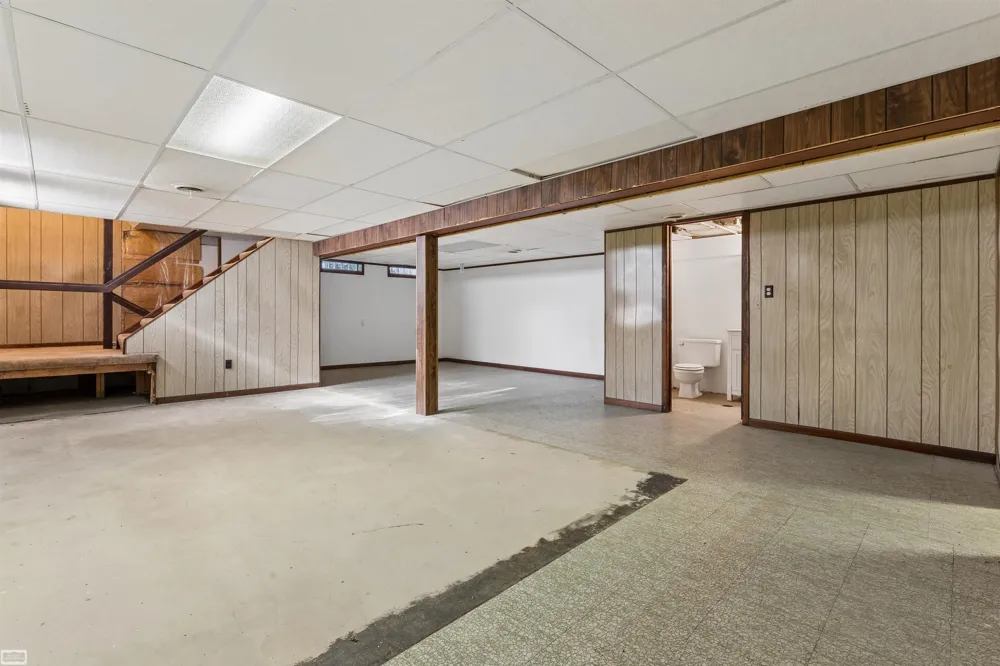 38665 Bayside Ct Court Clinton Charter Township, MI 48038