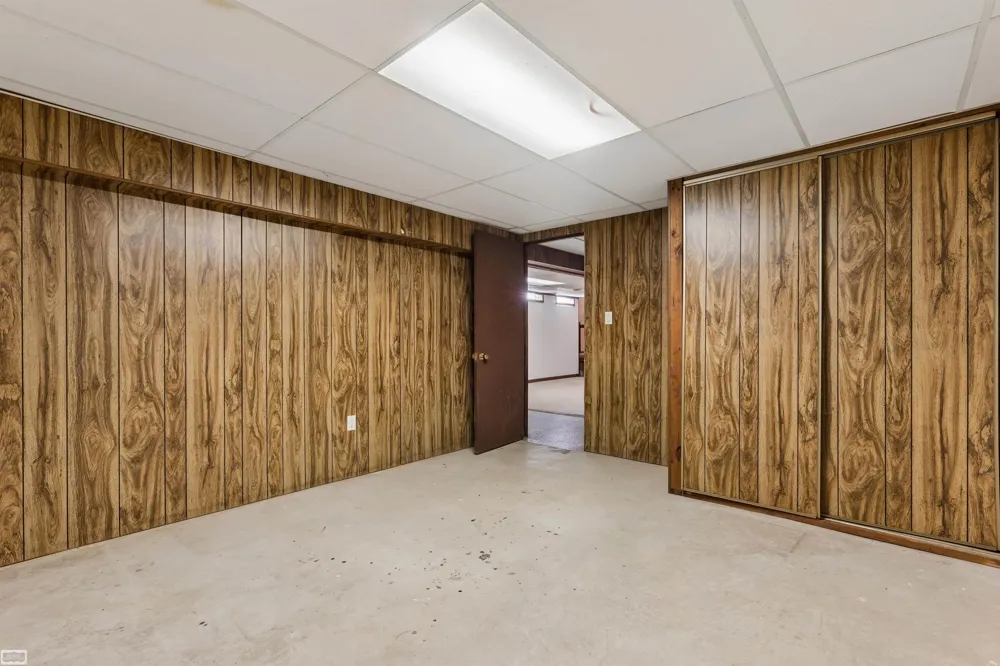 38665 Bayside Ct Court Clinton Charter Township, MI 48038