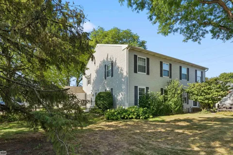 38665 Bayside Ct Court