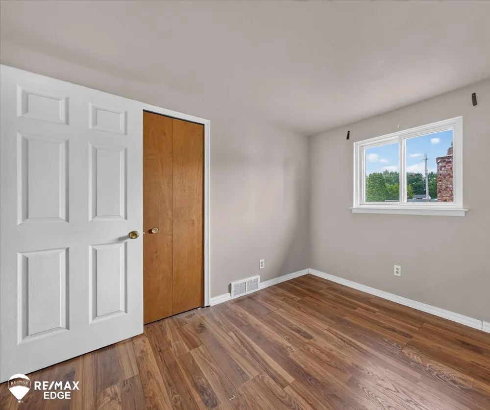 310 Delzingro Drive Davison City, MI 48423