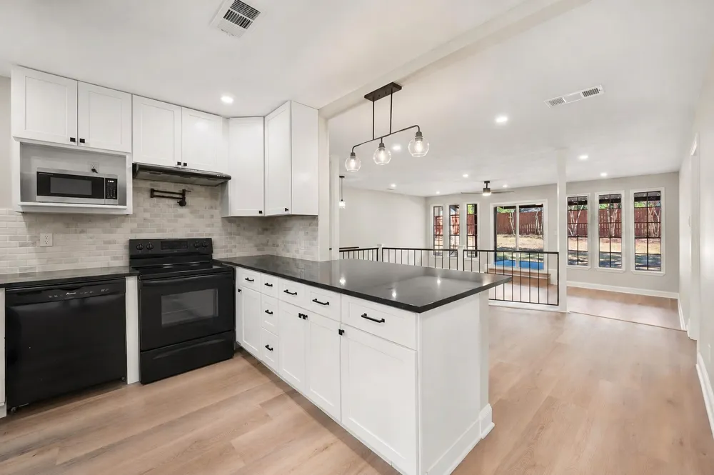 904 Northwood Corsicana, TX 75110
