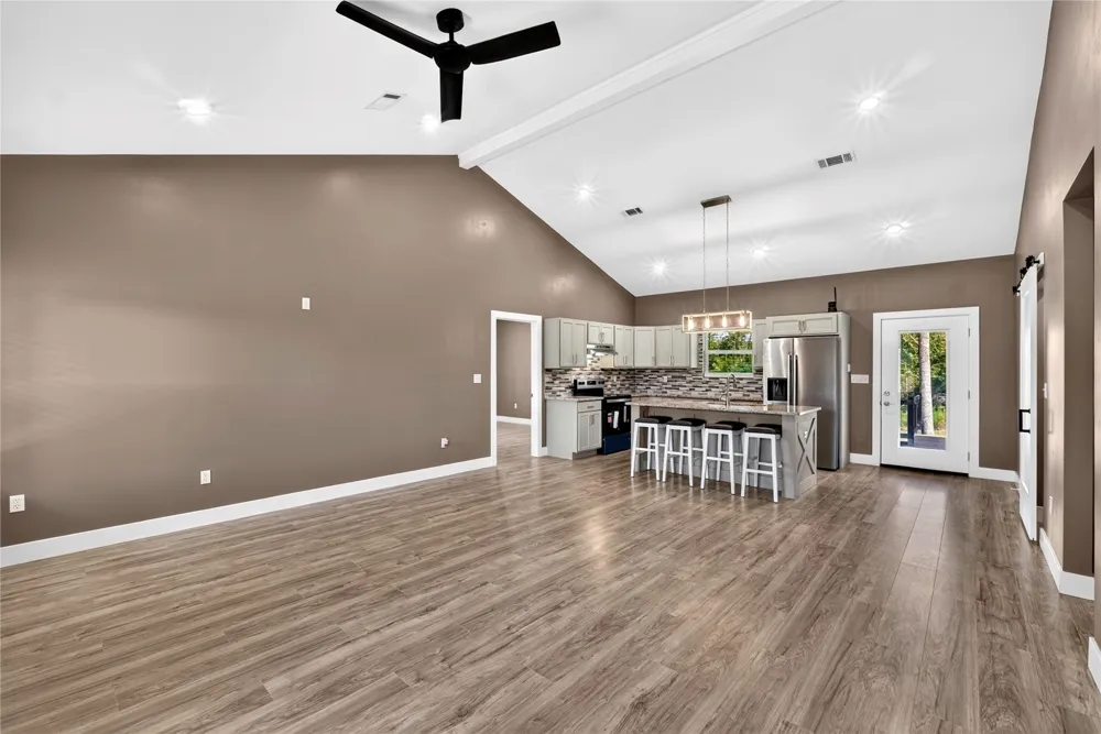 1439 CR 4209 Jacksonville, TX 75766