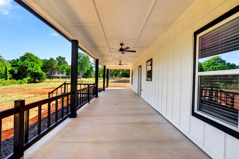 1439 CR 4209 Jacksonville, TX 75766