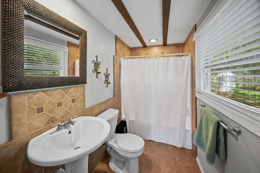 65 Private Road 7332 Frankston, TX 75763