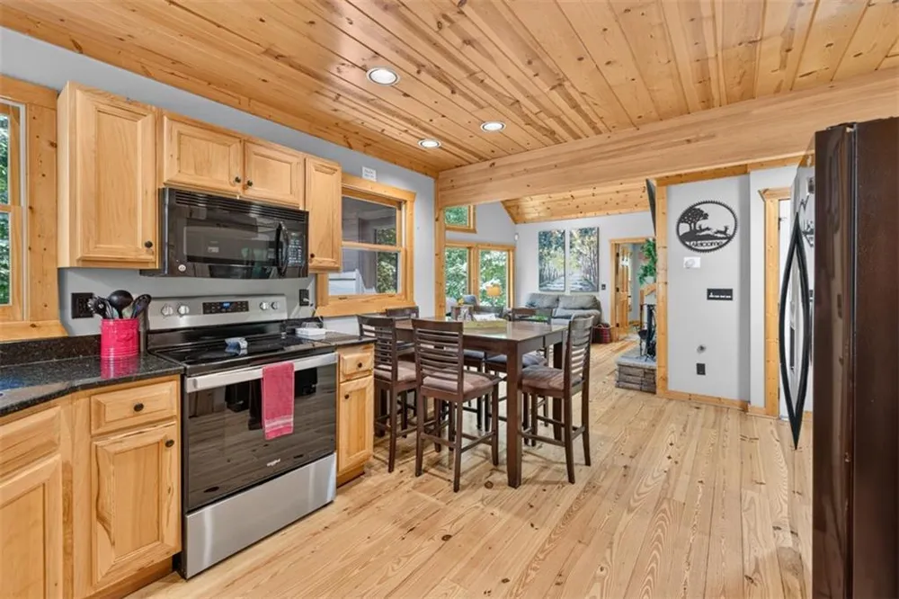 10 Esker Court Ellijay, GA 30540