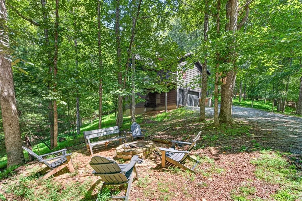 10 Esker Court Ellijay, GA 30540