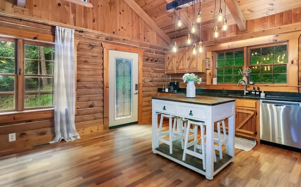 165 Timberwalk Drive Ellijay, GA 30540