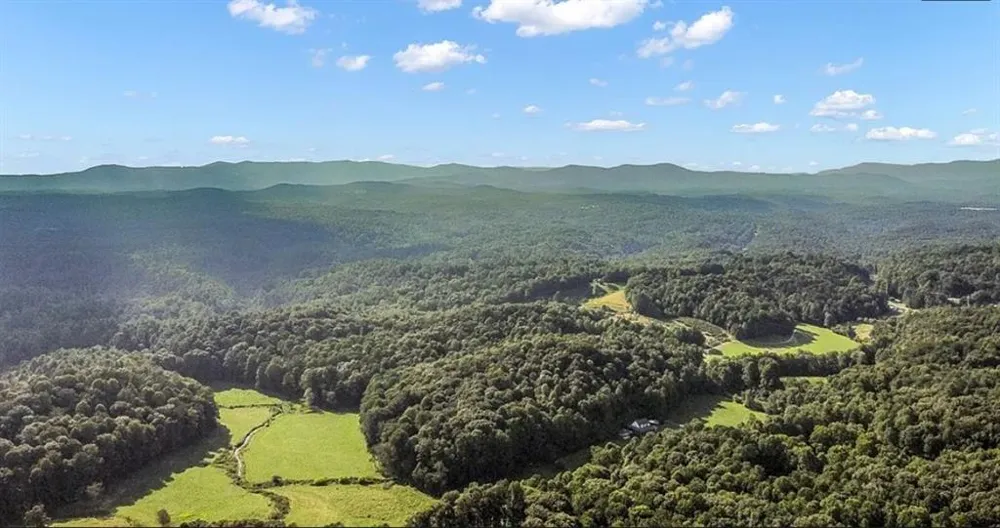 165 Timberwalk Drive Ellijay, GA 30540