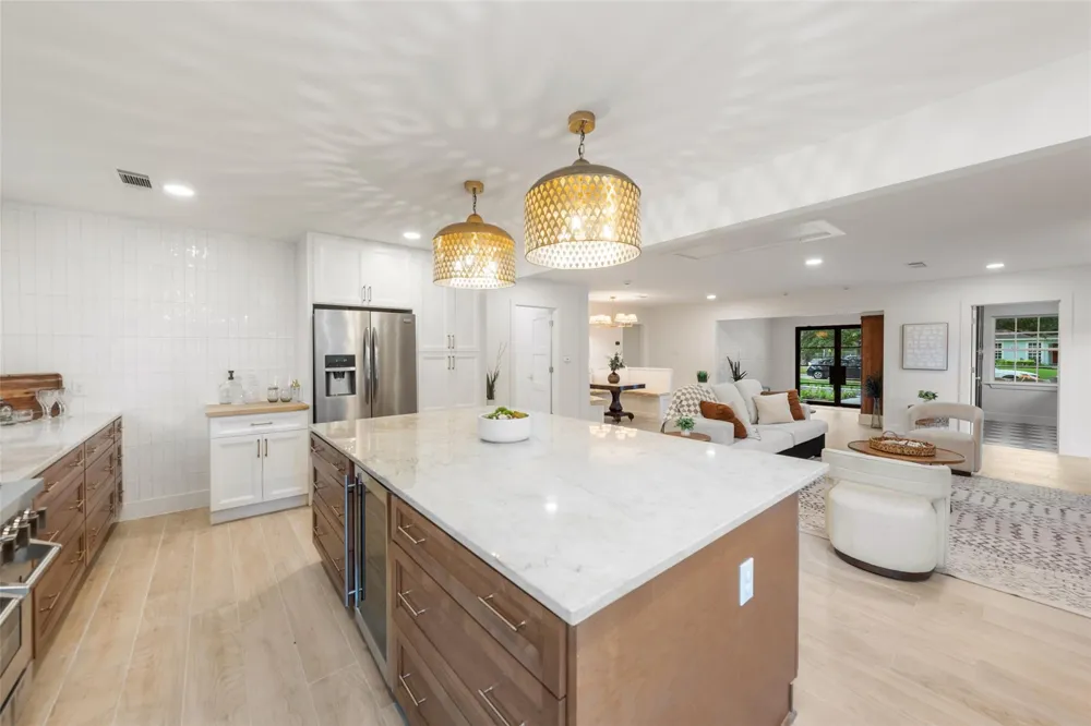 802 W 41st Street Houston, TX 77018