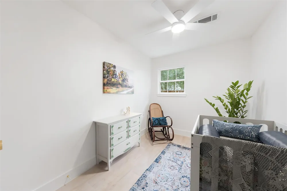 802 W 41st Street Houston, TX 77018