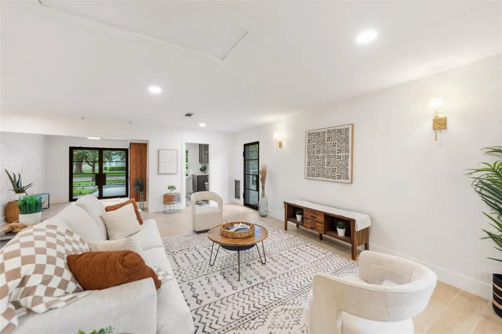 802 W 41st Street Houston, TX 77018