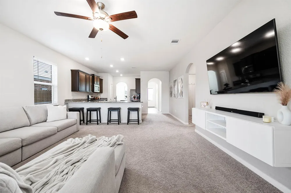 22402 Kennons Way Hockley, TX 77447