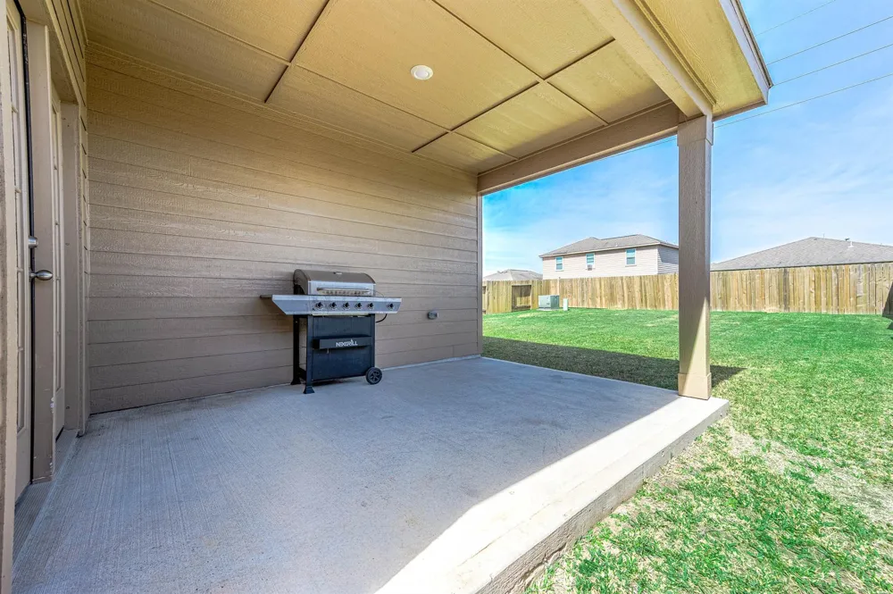 22402 Kennons Way Hockley, TX 77447