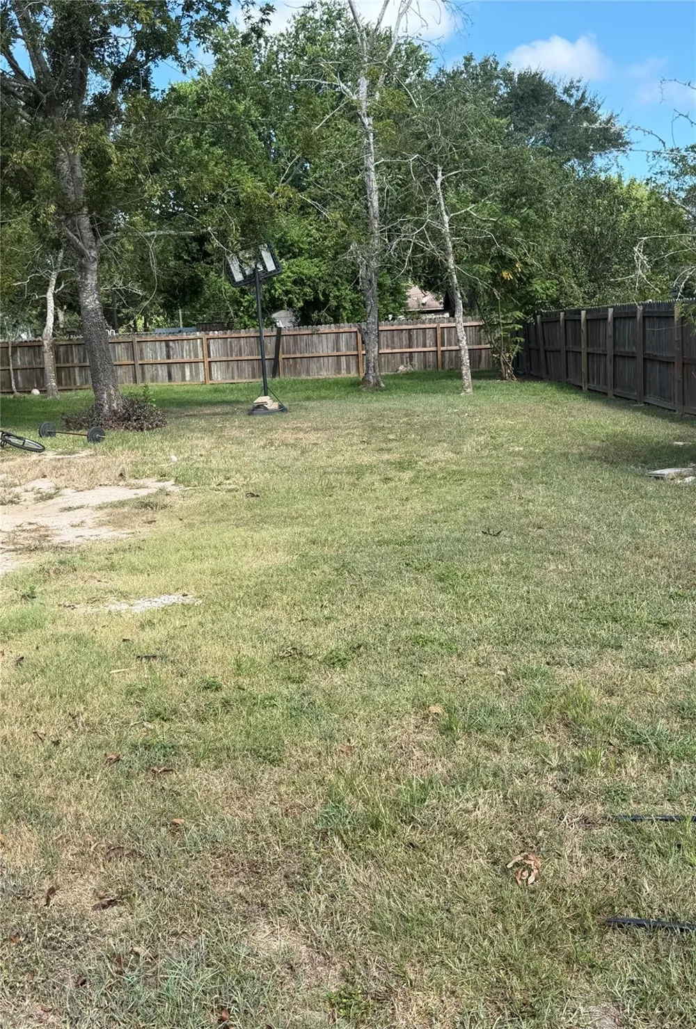 Lake Avenue Eagle Lake, TX 77434