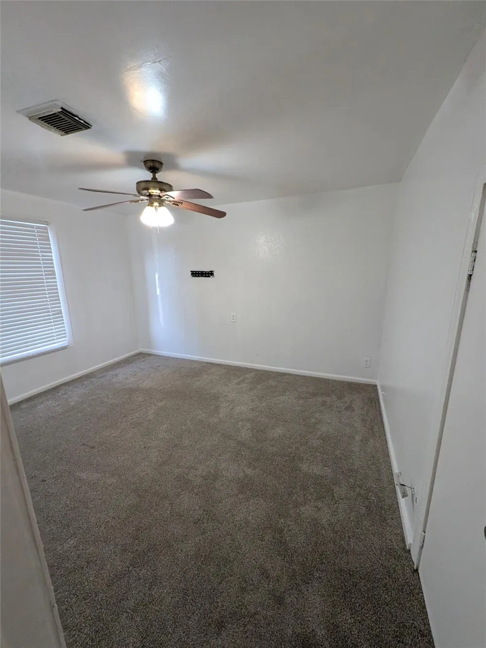 2211 Ella Boulevard Houston, TX 77008