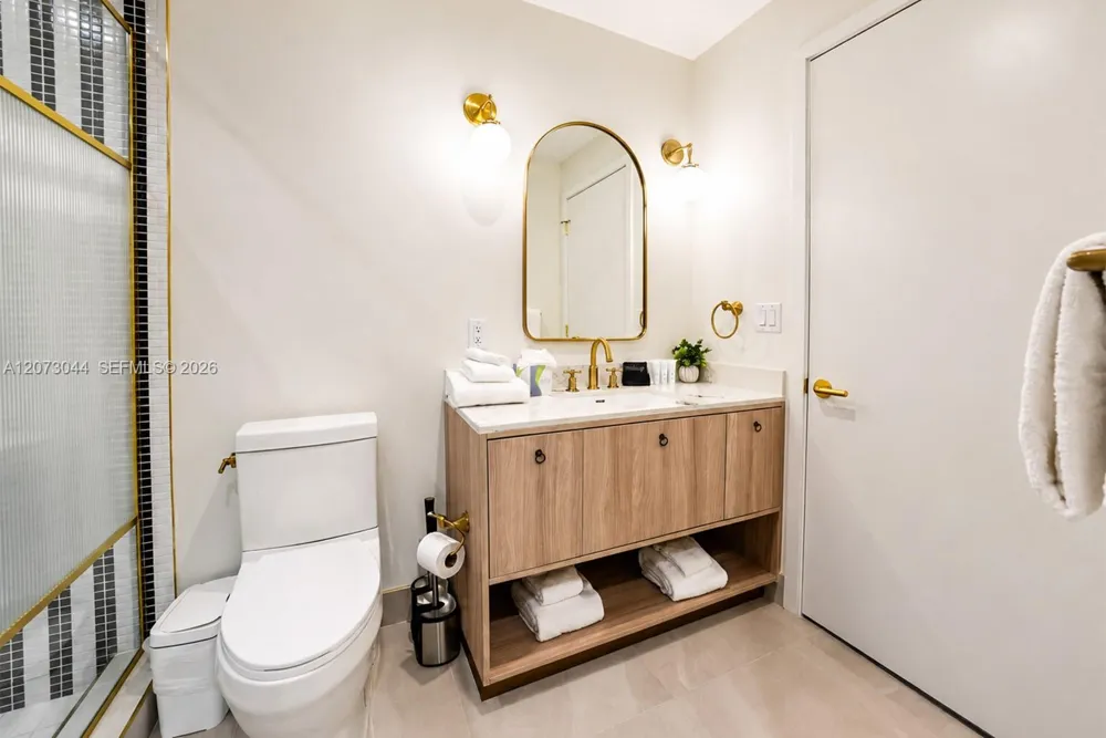 2700 NW 2nd AVE #409 Miami, FL 33142