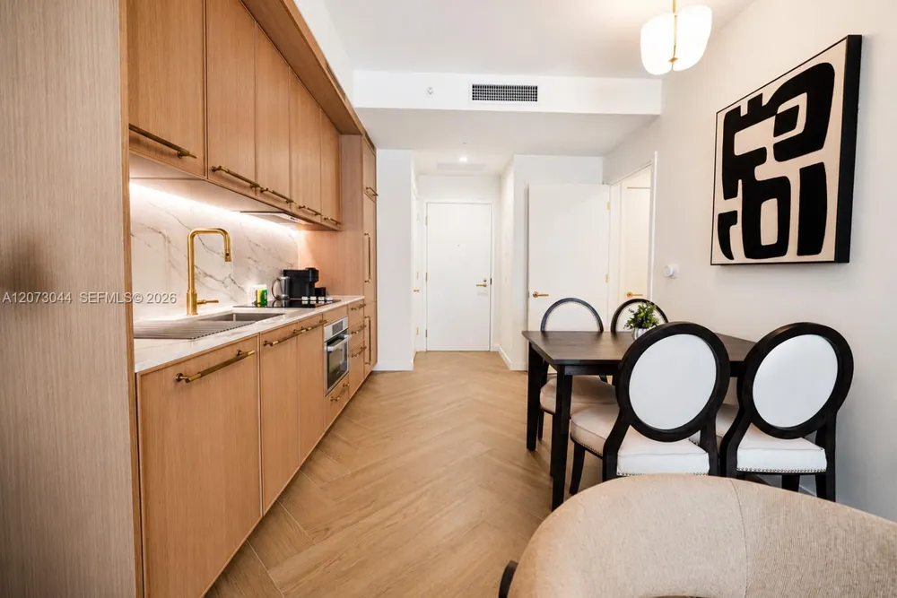 2700 NW 2nd AVE #409 Miami, FL 33142