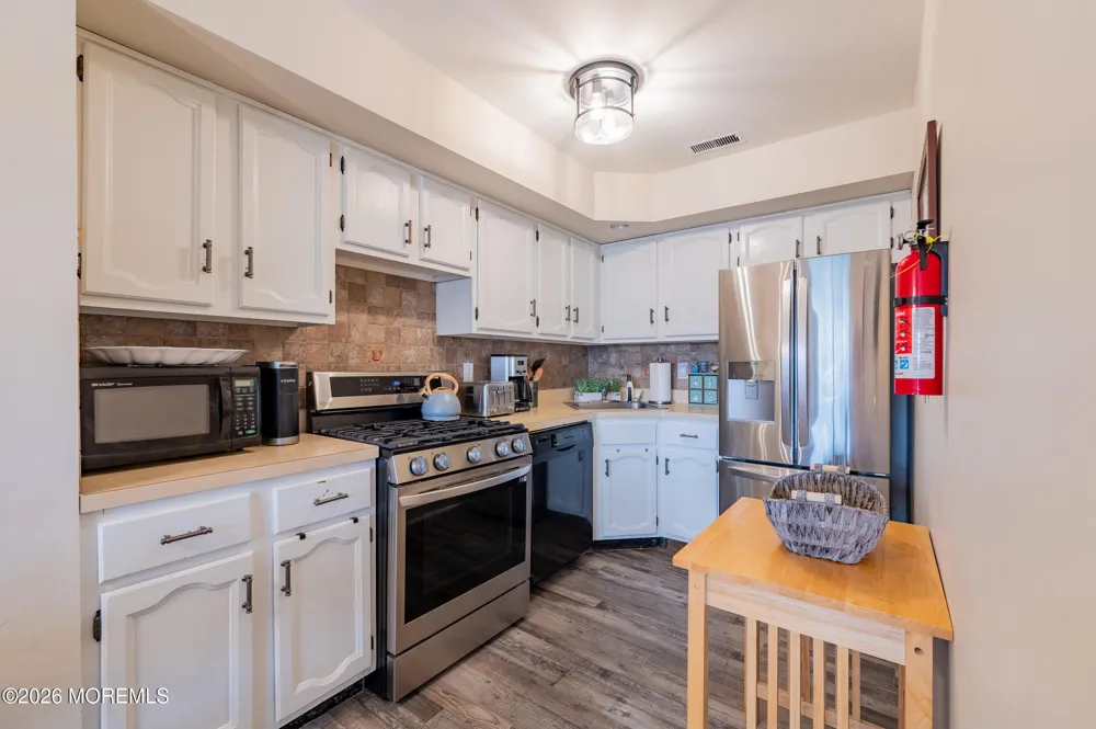 1713 Boulevard Boulevard #7 Seaside Park, NJ 08752