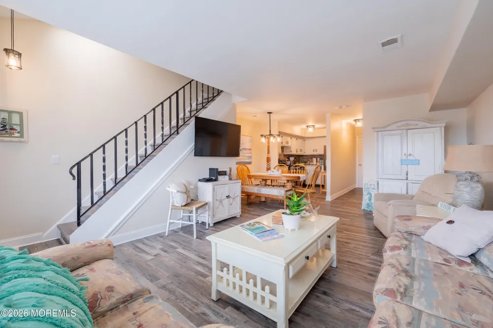 1713 Boulevard Boulevard #7 Seaside Park, NJ 08752