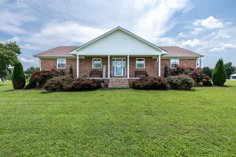 105 Monument Cir