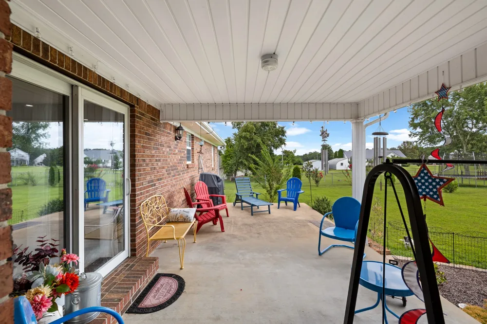 105 Monument Cir Summertown, TN 38483
