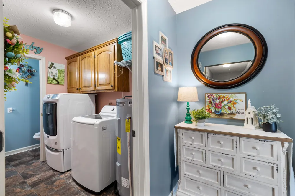 105 Monument Cir Summertown, TN 38483