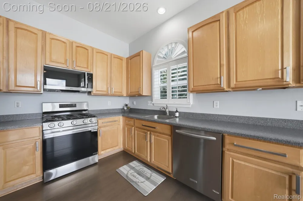 1200 Portsmouth Drive Marion Township, MI 48843