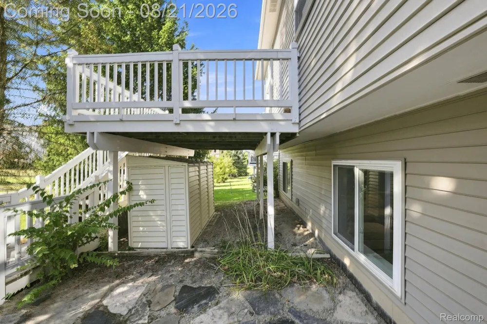 1200 Portsmouth Drive Marion Township, MI 48843