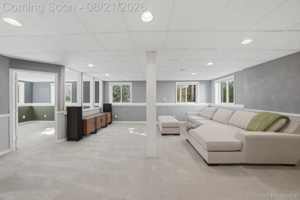 1200 Portsmouth Drive Marion Township, MI 48843