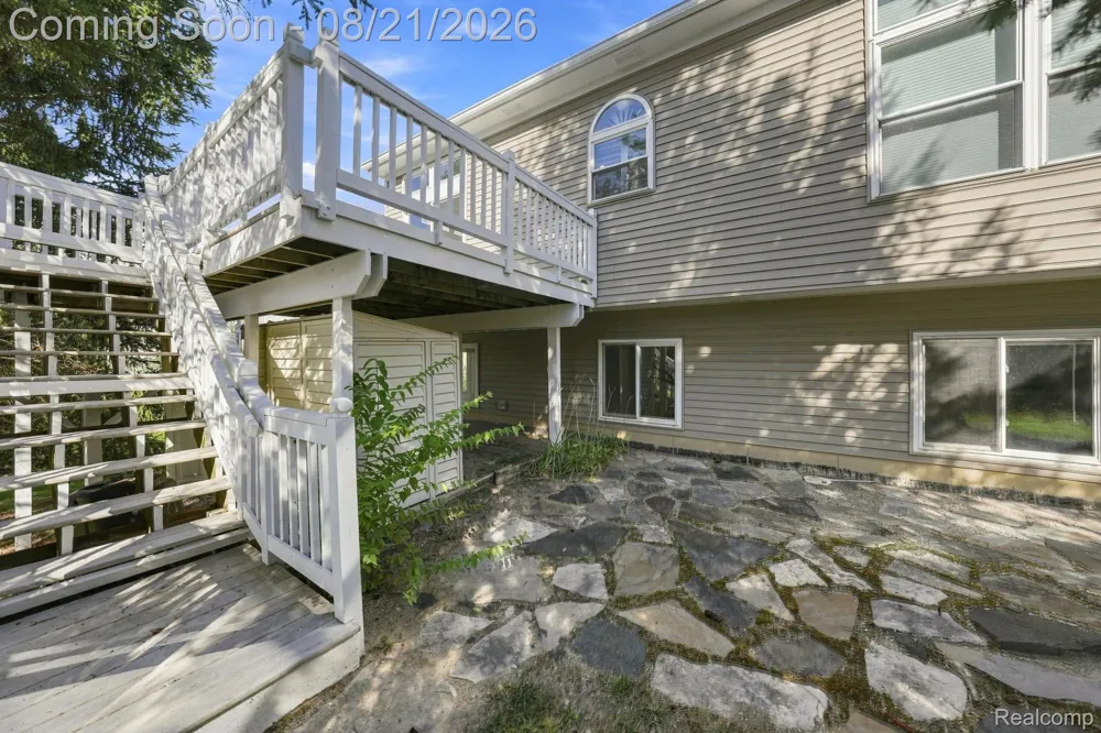 1200 Portsmouth Drive Marion Township, MI 48843