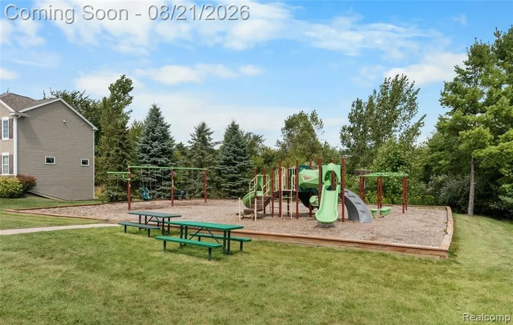 1200 Portsmouth Drive Marion Township, MI 48843