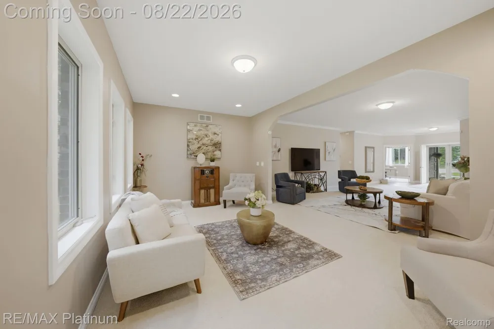 100 Fordney Place Howell Township, MI 48855