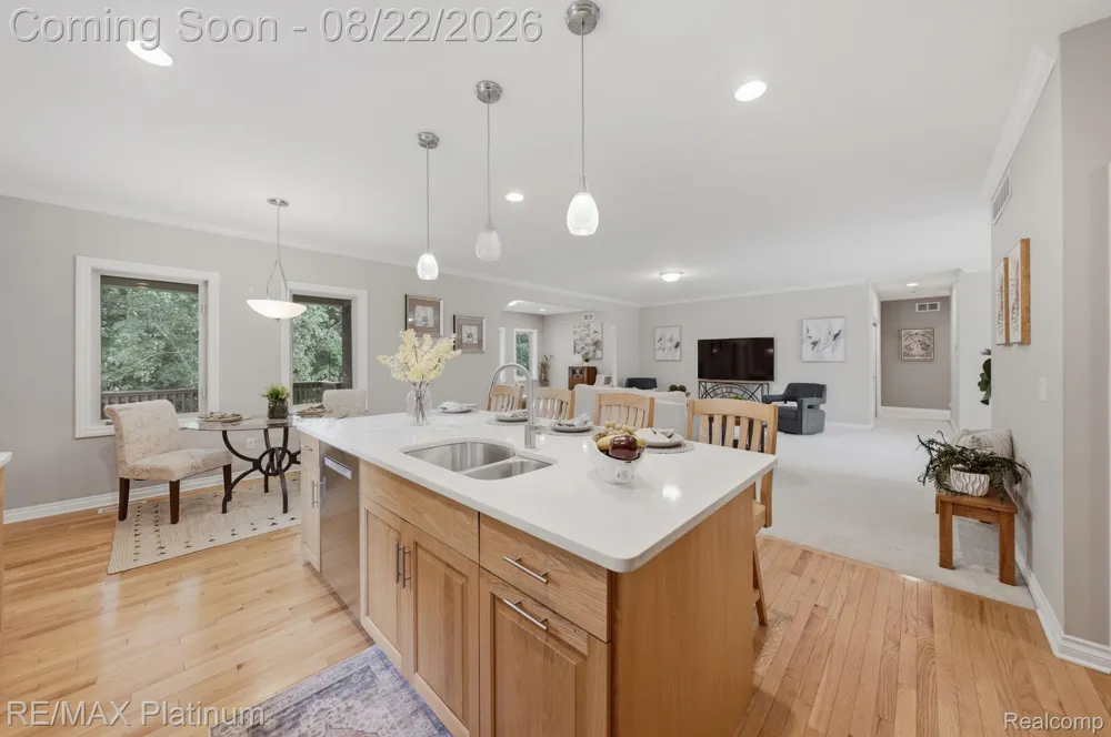 100 Fordney Place Howell Township, MI 48855