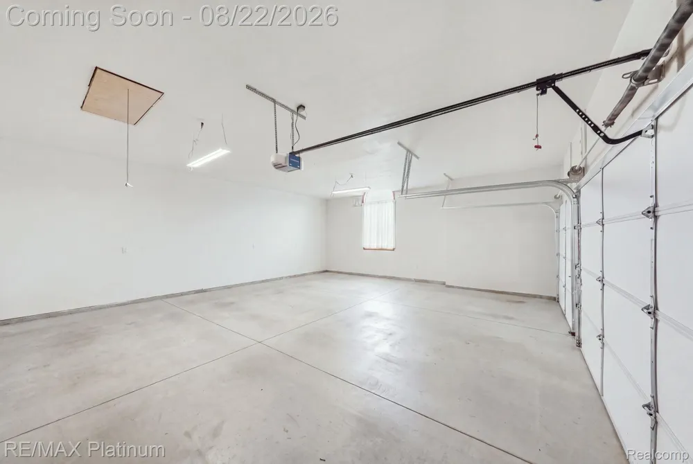 100 Fordney Place Howell Township, MI 48855