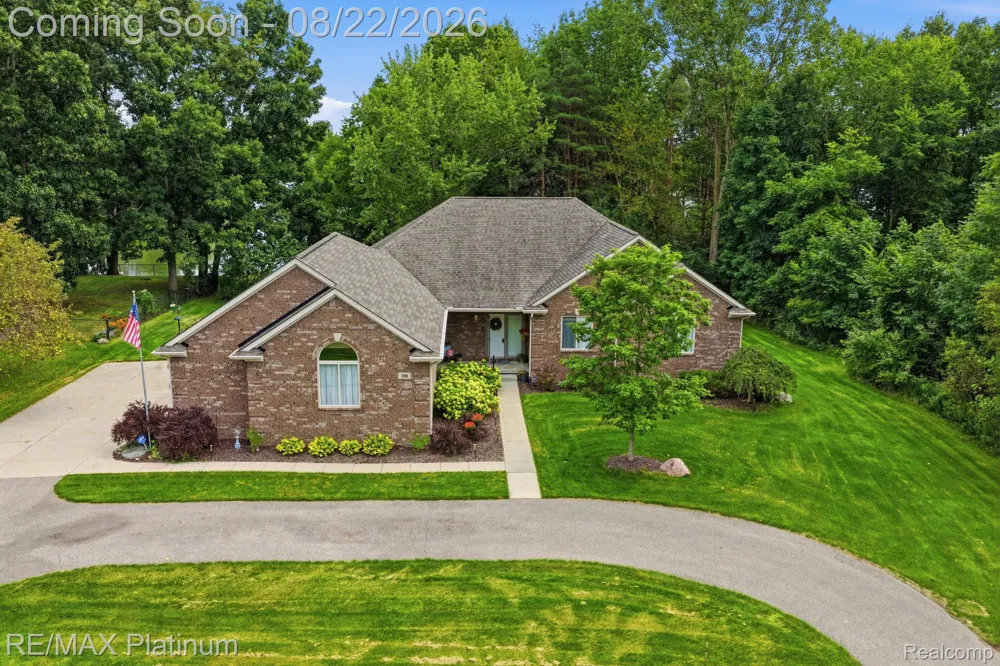 100 Fordney Place Howell Township, MI 48855