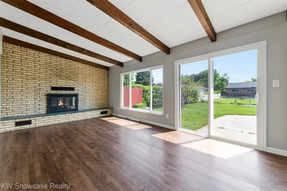 8936 Merriman Road Livonia City, MI 48150