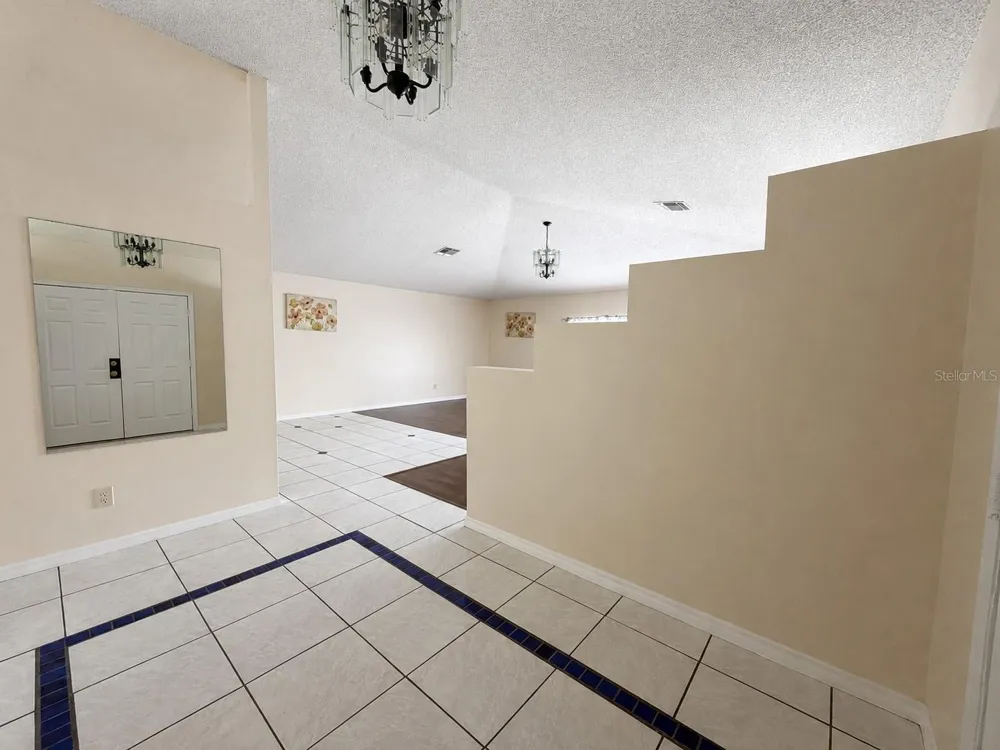 1074 UNIVERSAL REST PLACE Kissimmee, FL 34744