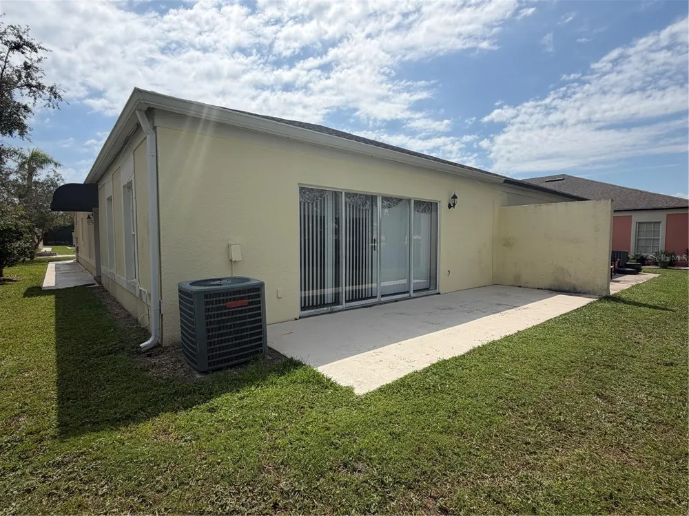 1074 UNIVERSAL REST PLACE Kissimmee, FL 34744