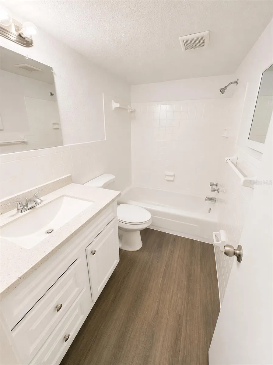 1745-1745 NE 2ND STREET #4 ocala, FL 34470