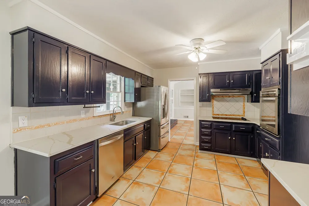 1035 Whit Davis RD Athens, GA 30605